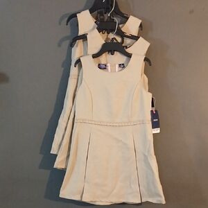 3pk NWT IZOD Approved Schoolwear Khaki Size 5 Dress